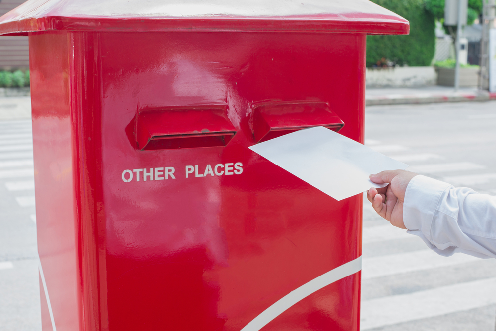 Is It Illegal To Put A Paper In Someone Else's Mailbox